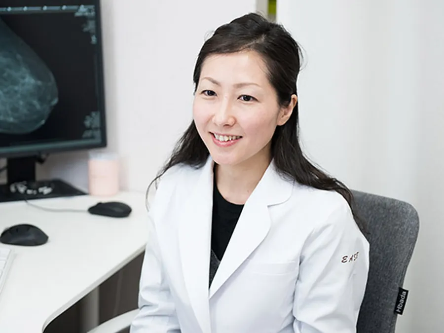 EASE女性のクリニックの様子